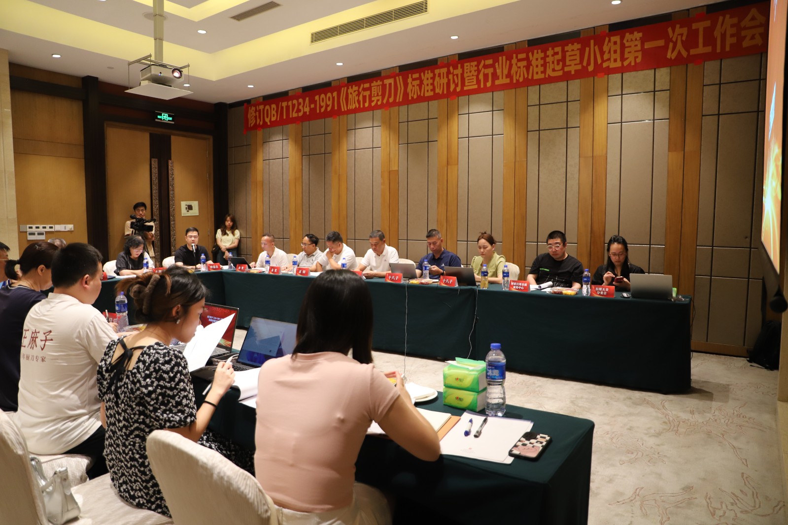 0472de25ecb63e1ba149e0f3aa8be9c.jpg 0472de25ecb63e1ba149e0f3aa8be9c.jpg